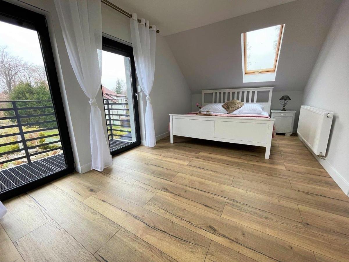 Apartament Nad Potokiem Еленя-Гура Экстерьер фото